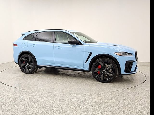 New 2026 Jaguar F-PACE SVR image 3