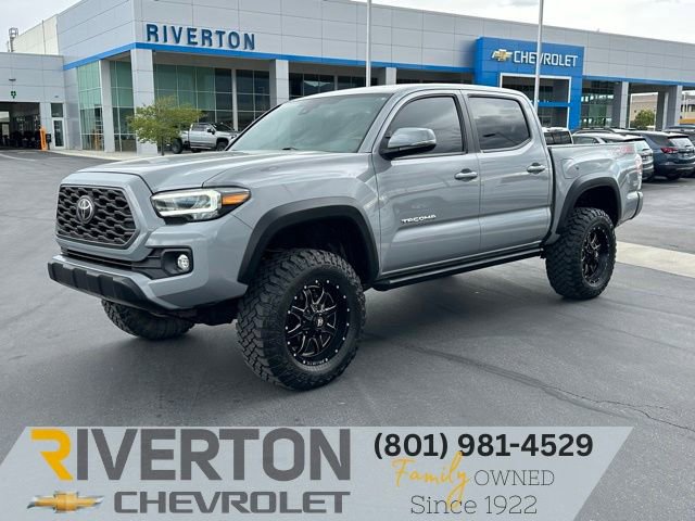 Used 2020 Toyota Tacoma TRD Off-Road w/ Technology Package AWD/4WD image 1