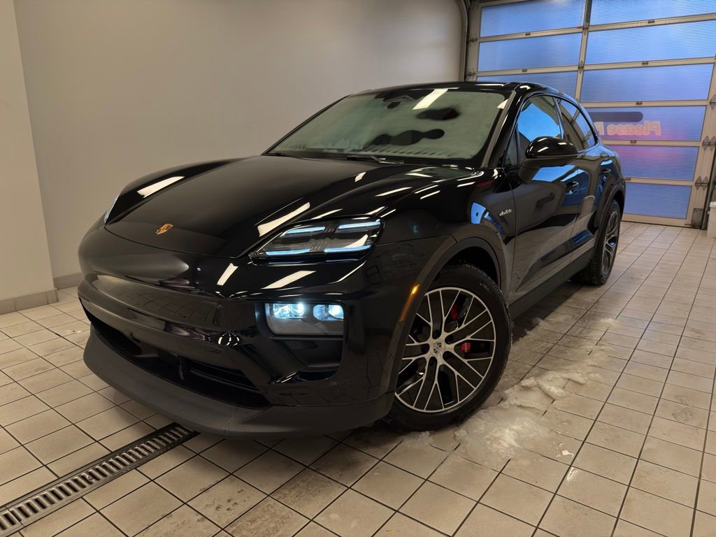 New 2025 Porsche Macan 4S Electric video 1