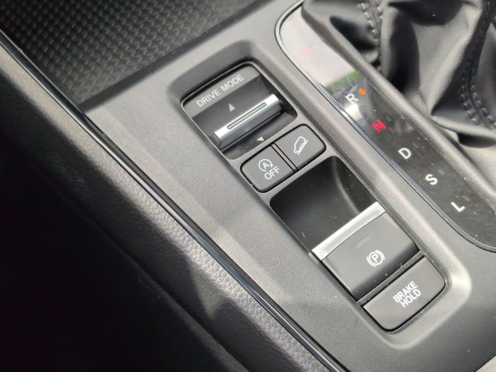 Used 2023 Honda CR-V LX image 23