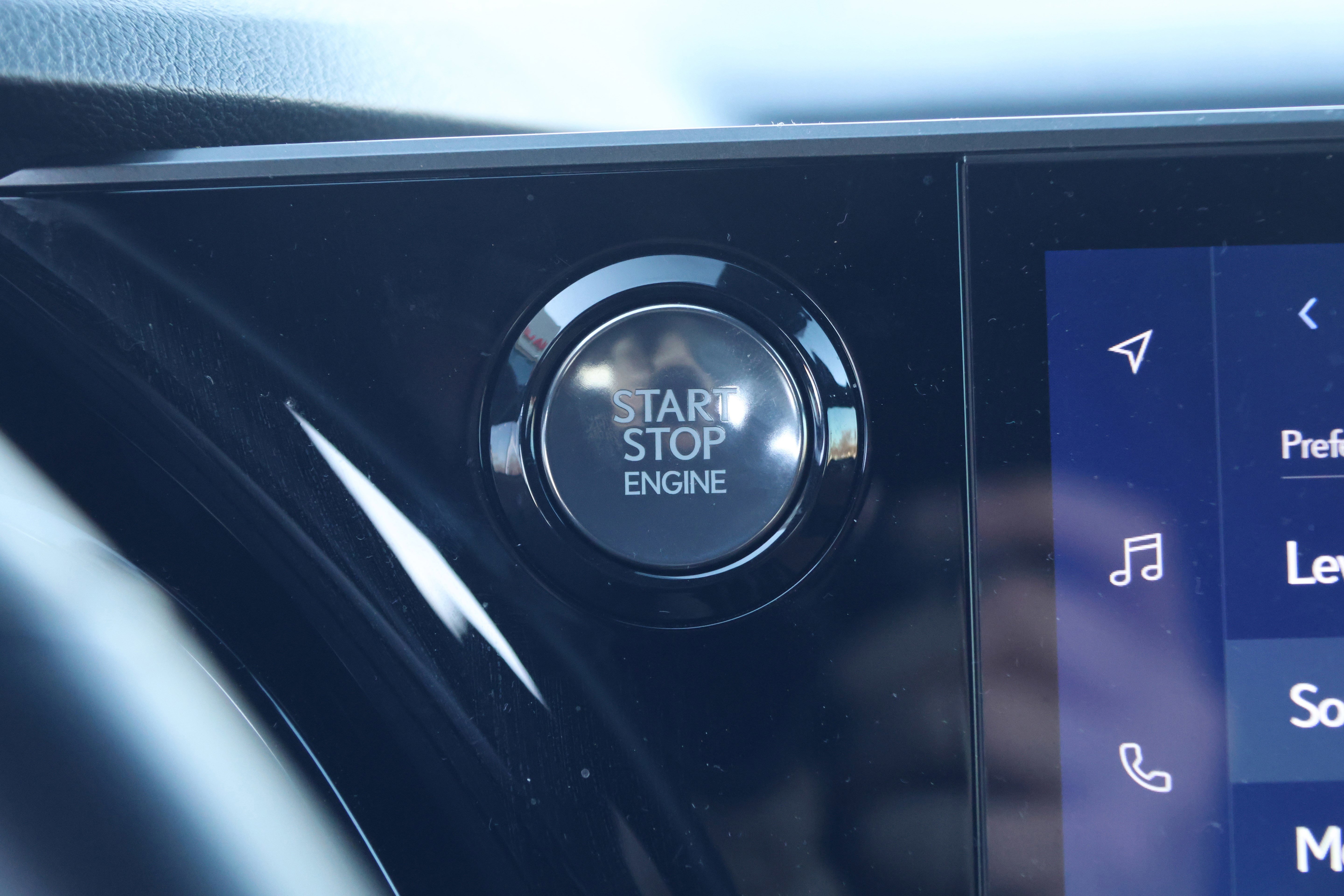 Used 2025 Lexus RX 350 Premium image 22