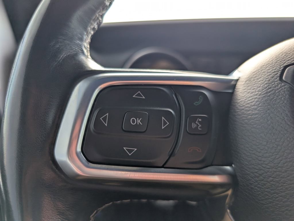 Used 2022 Jeep Wrangler Unlimited Sahara w/ Cold Weather Group image 13