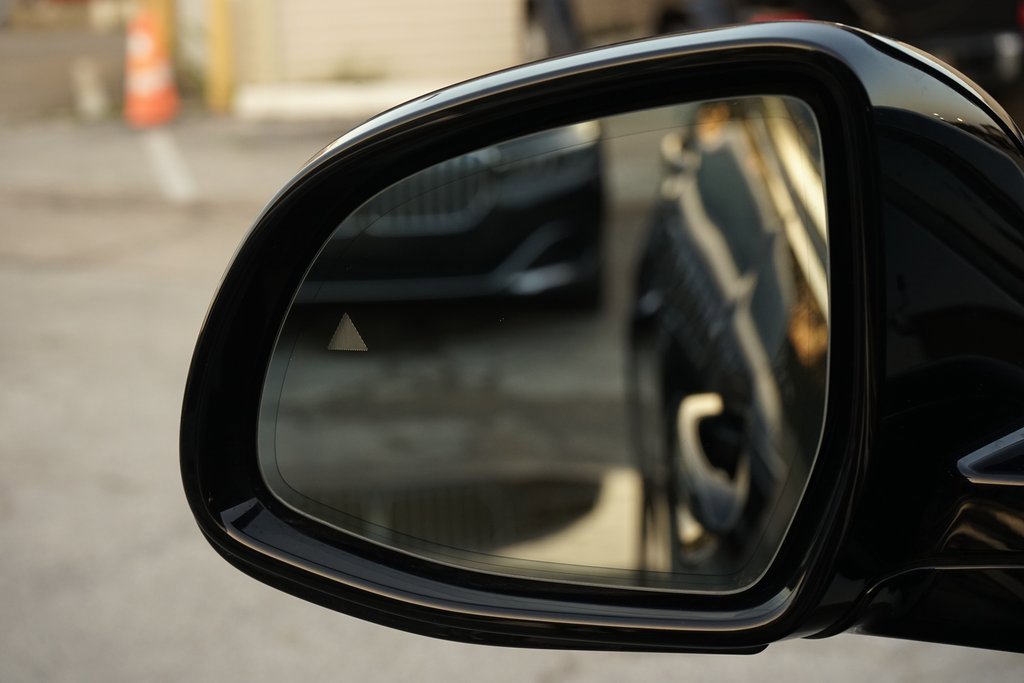 Used 2021 BMW X7 M50i image 25