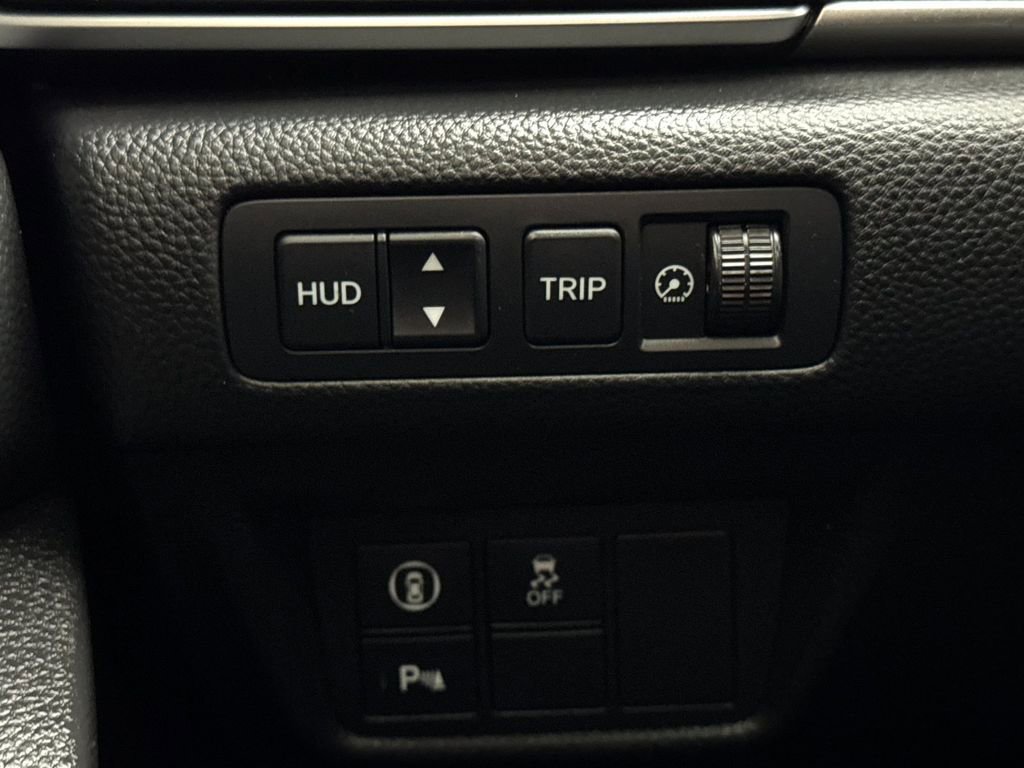 Used 2021 Honda Accord Touring image 27