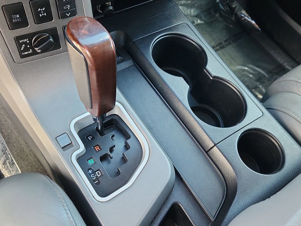 Used 2013 Toyota Sequoia Platinum AWD/4WD image 27