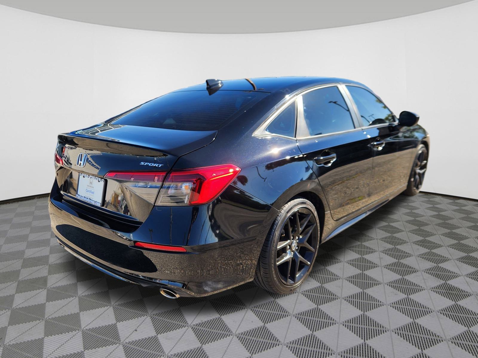 Certified 2022 Honda Civic Sport image 4