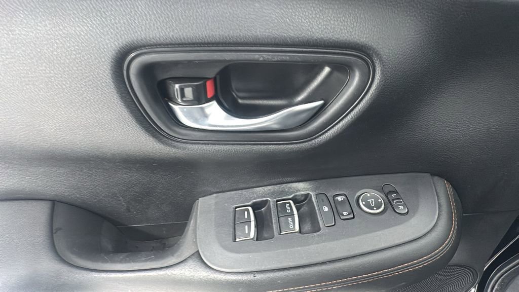 Used 2023 Honda HR-V Sport image 19