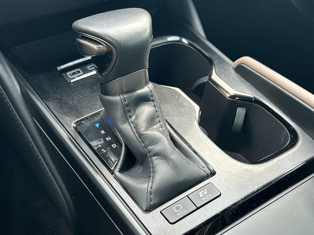 Certified 2024 Lexus ES 300h w/ Premium Package FWD image 23