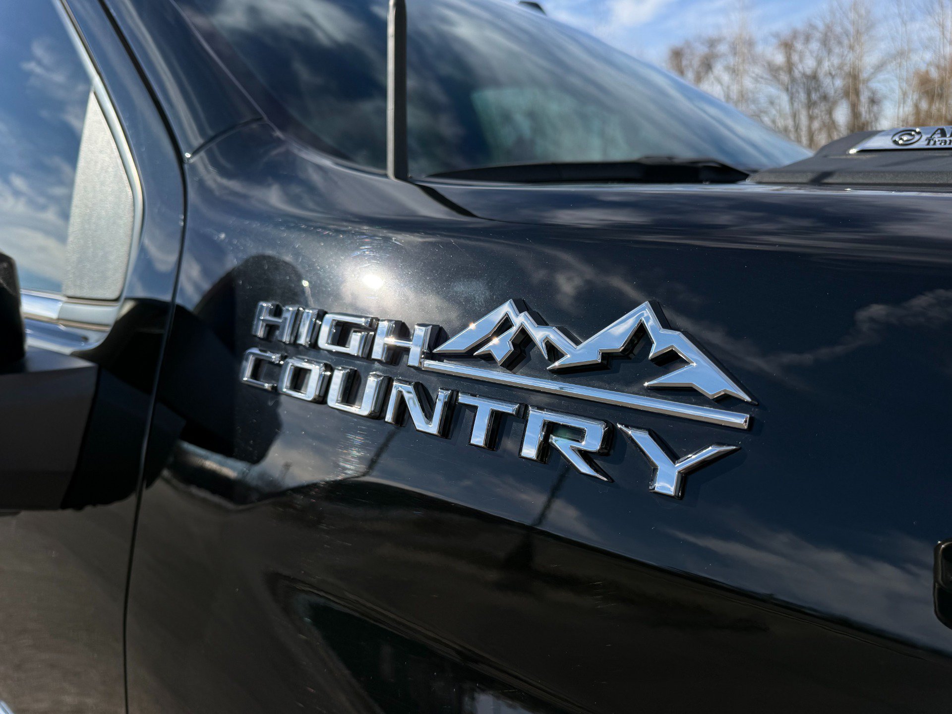 Used 2023 Chevrolet Silverado 2500 High Country w/ Z71 Off-Road Package AWD/4WD image 16