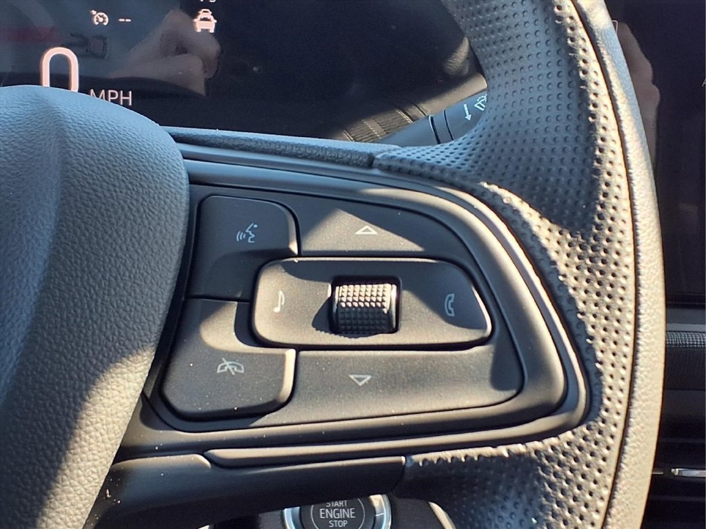 New 2026 Buick Envista Sport Touring FWD image 17
