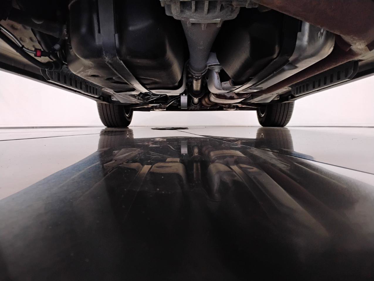 Used 2018 Cadillac XT5 Luxury w/ Driver Awareness Package image 98