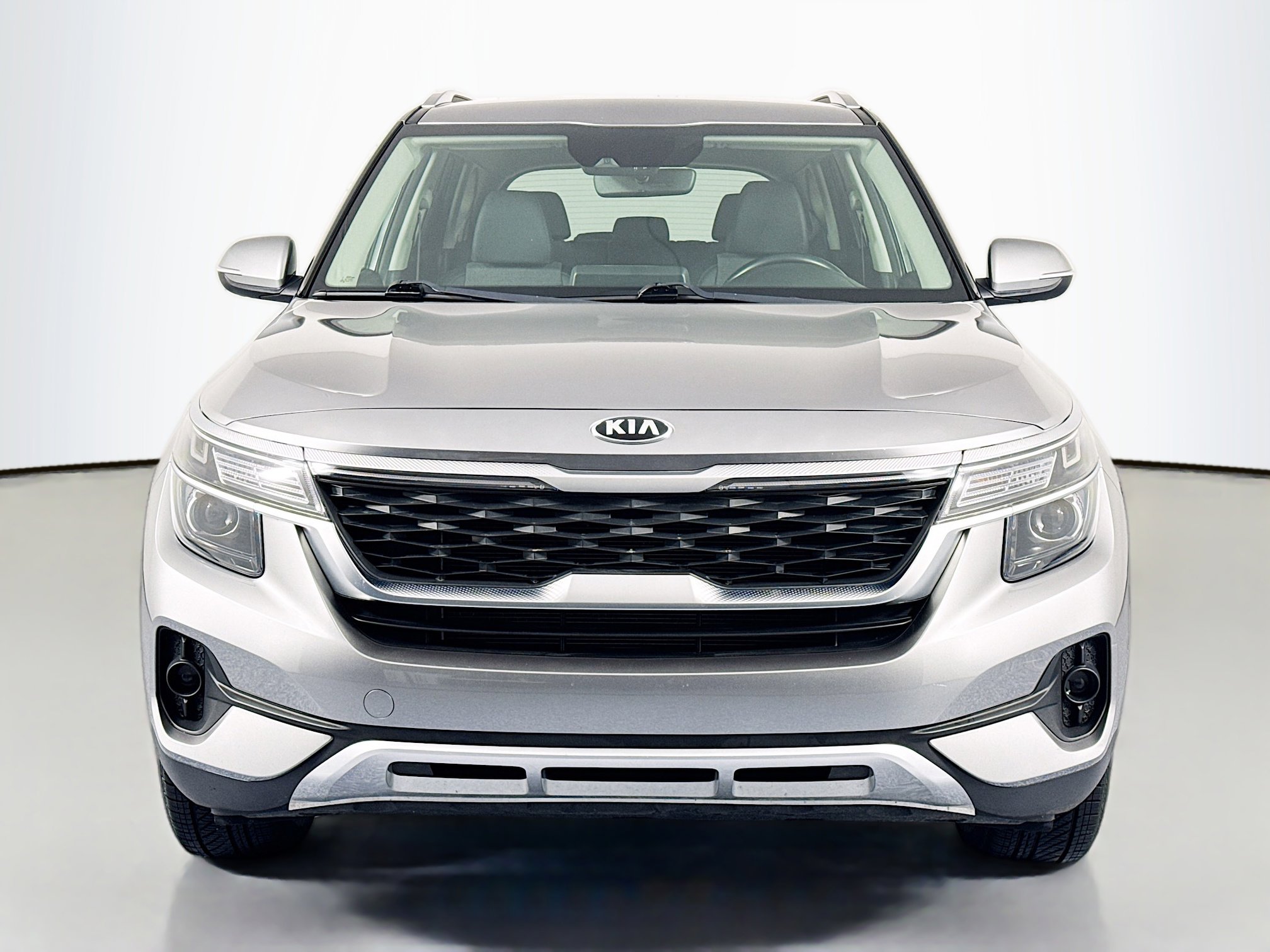 Used 2021 Kia Seltos S image 2