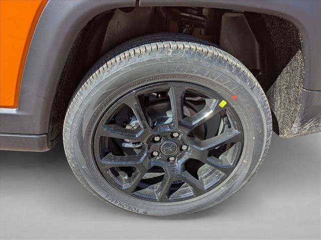 New 2026 Jeep Compass Latitude image 8