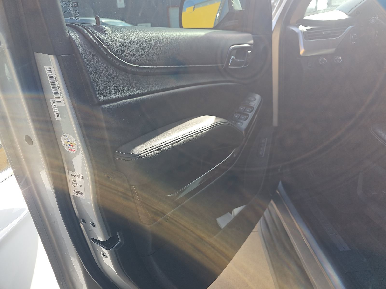 Used 2018 Chevrolet Tahoe LT image 16