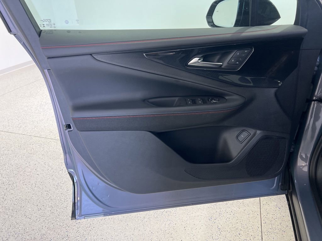 New 2025 Chevrolet Blazer EV RS w/ Super Cruise Package image 19