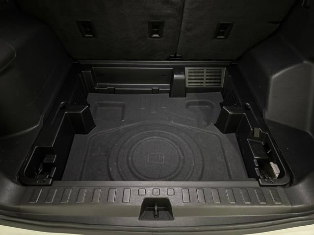 Used 2021 Chevrolet Equinox Premier FWD image 13