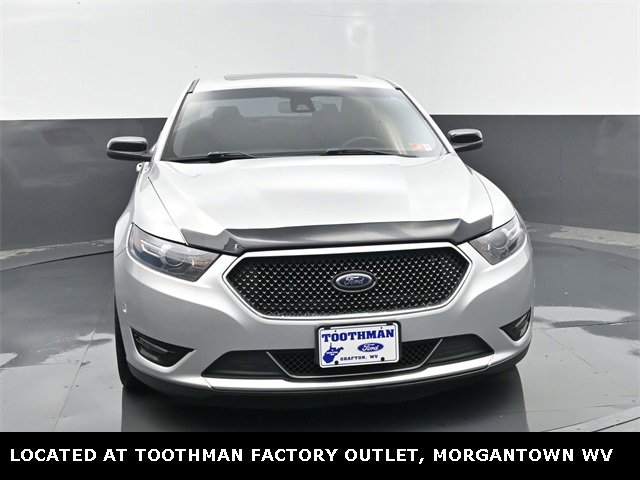 Used 2018 Ford Taurus SHO w/ Driver Assist Package image 25