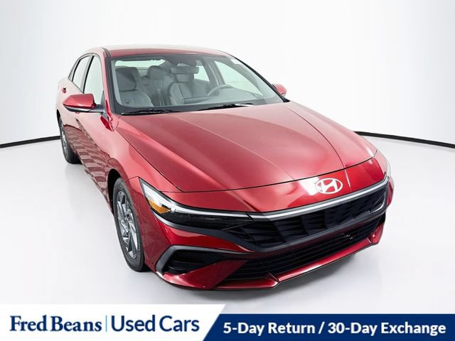 Used 2024 Hyundai Elantra SEL FWD video 1