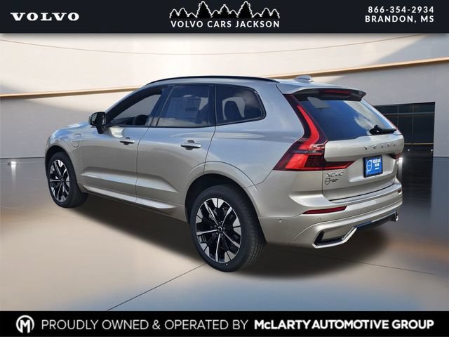 New 2026 Volvo XC60 T8 Plus w/ Protection Package Premier AWD/4WD image 6