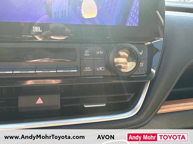 Certified 2024 Toyota Grand Highlander AWD image 24