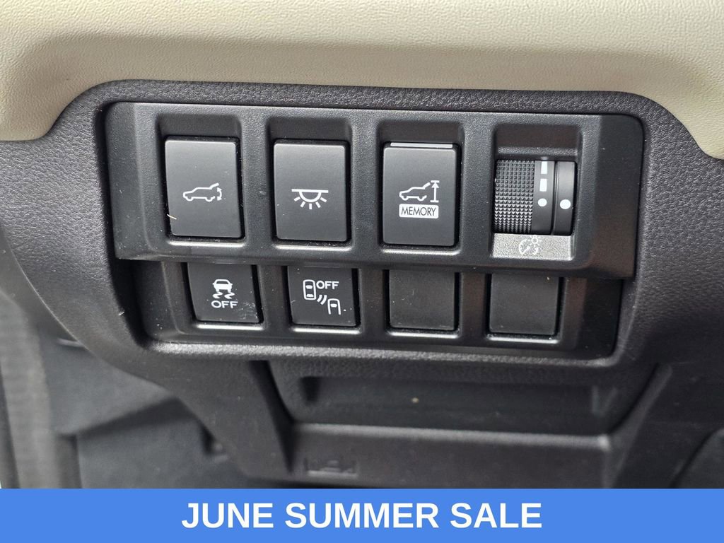 Used 2022 Subaru Ascent Limited w/ Technology Package AWD/4WD image 30