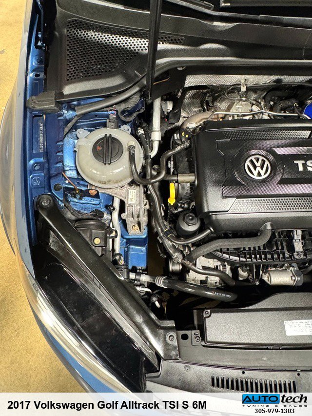 Used 2017 Volkswagen Golf Alltrack SE image 14