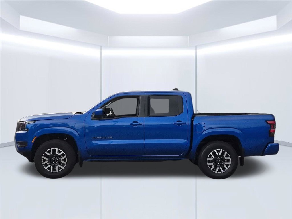 New 2027 Nissan Frontier SV w/ SV Convenience Package AWD/4WD image 2