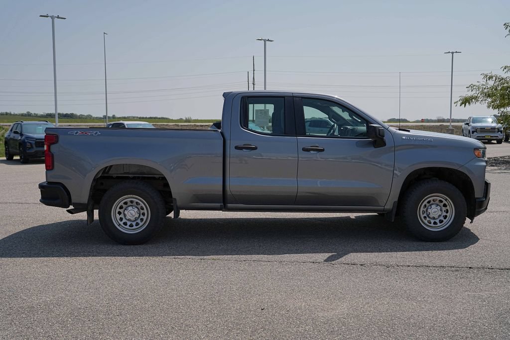 Used 2021 Chevrolet Silverado 1500 W/T w/ WT Fleet Convenience Package AWD/4WD image 5