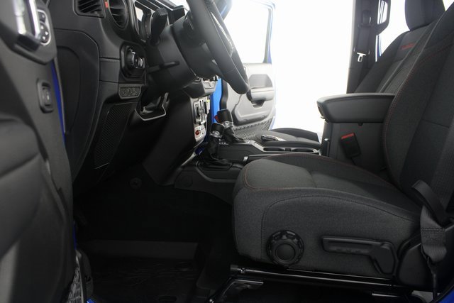 New 2026 Jeep Wrangler Unlimited Rubicon w/ Convenience Group image 15