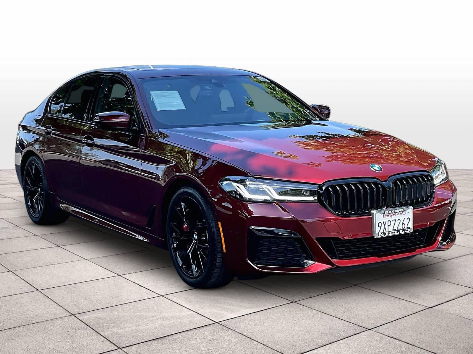 Used 2023 BMW 530i w/ M Sport Package RWD image 2