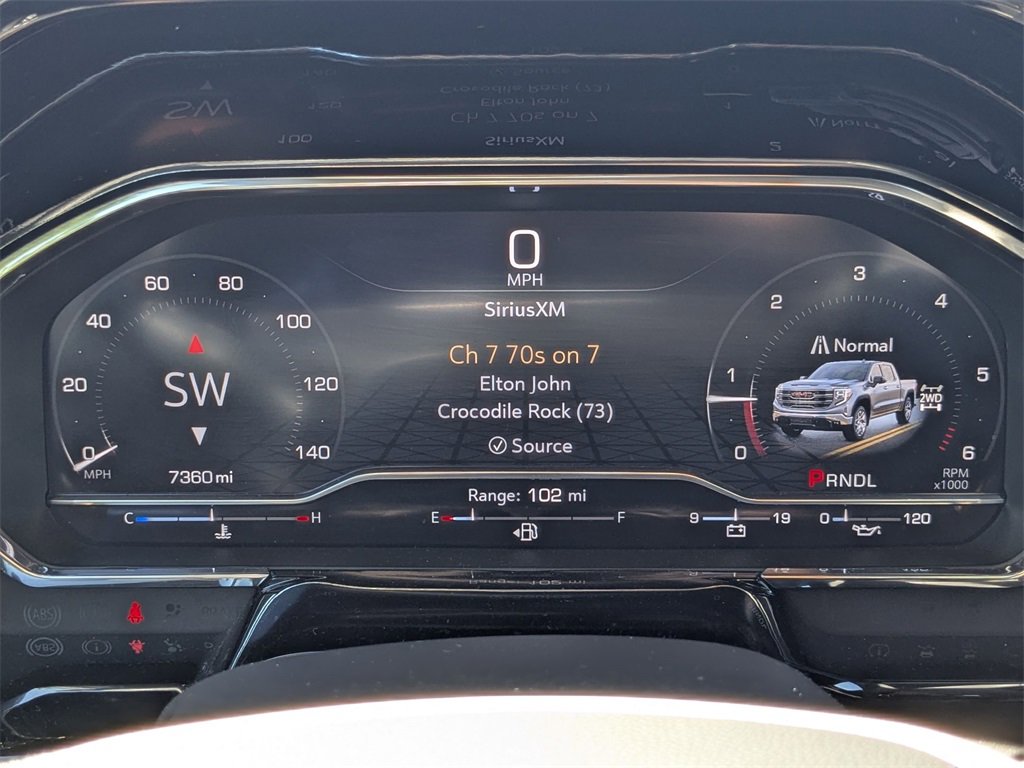 Used 2025 GMC Sierra 1500 Elevation image 11