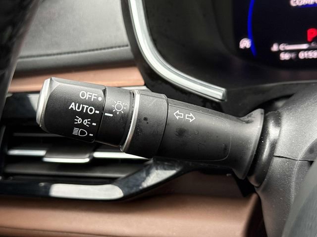 Used 2024 Acura MDX SH-AWD w/ Technology Package image 27
