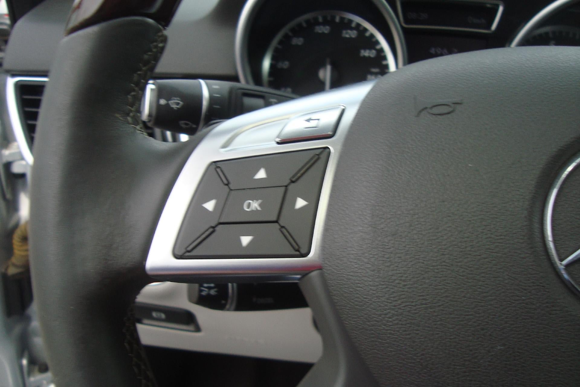 Used 2012 Mercedes-Benz ML 350 4MATIC image 12