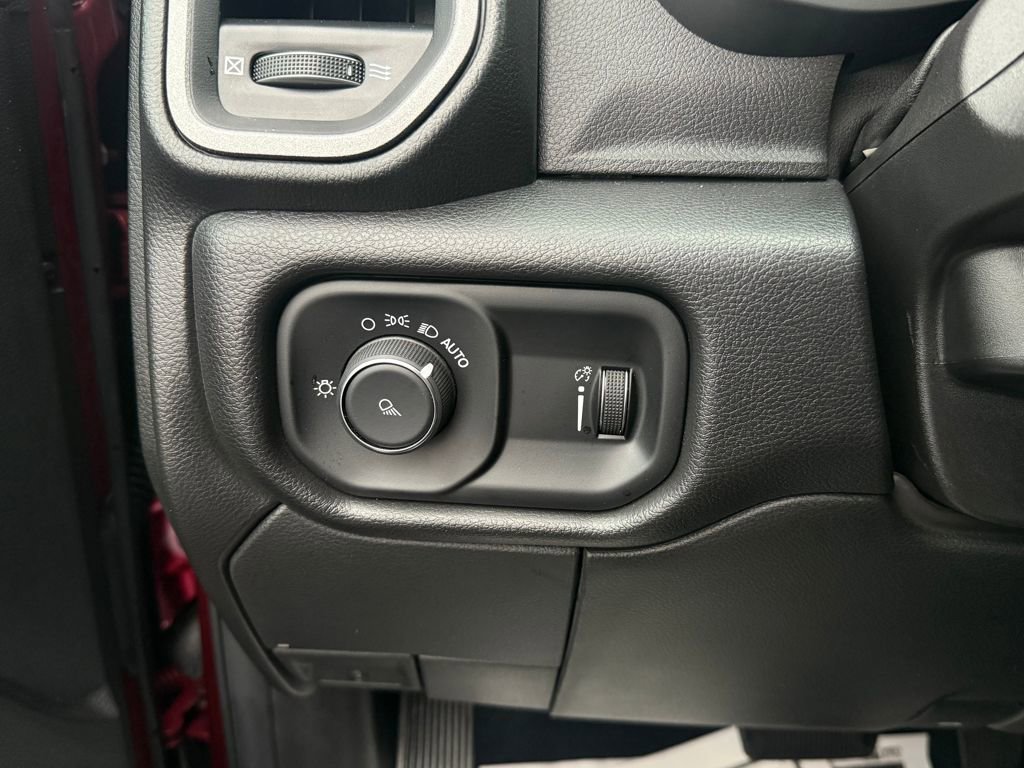 Used 2024 RAM 2500 Tradesman image 18