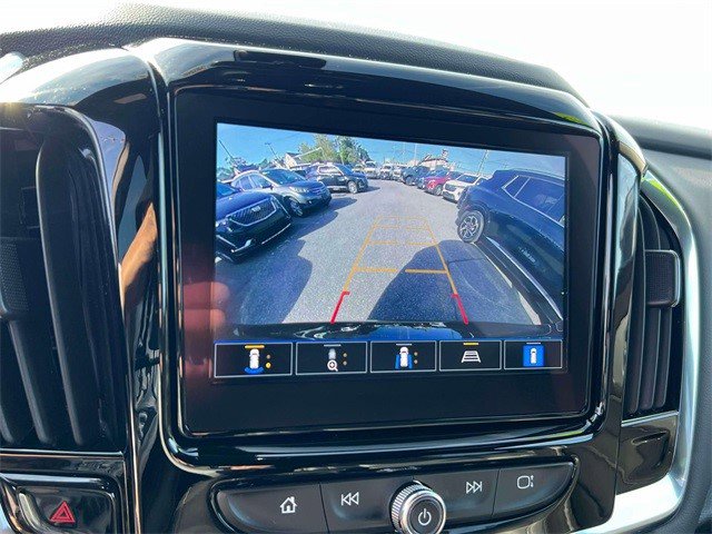 Certified 2023 Chevrolet Traverse LT w/ Rear Camera Mirror Package image 27