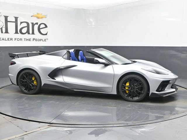 New 2026 Chevrolet Corvette Stingray Premium Conv w/ Stealth Interior Trim Package RWD image 29