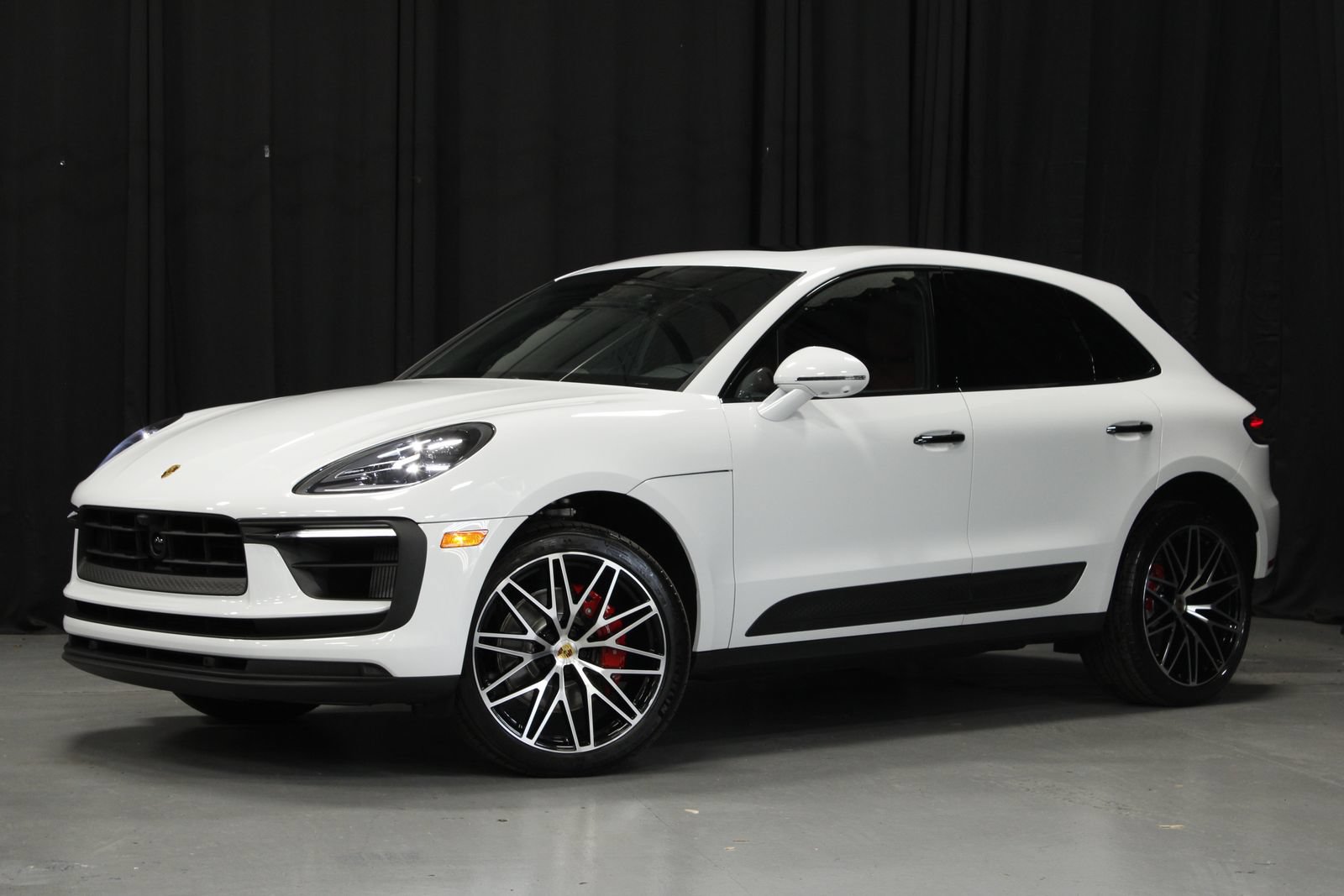 New 2026 Porsche Macan S AWD/4WD image 1