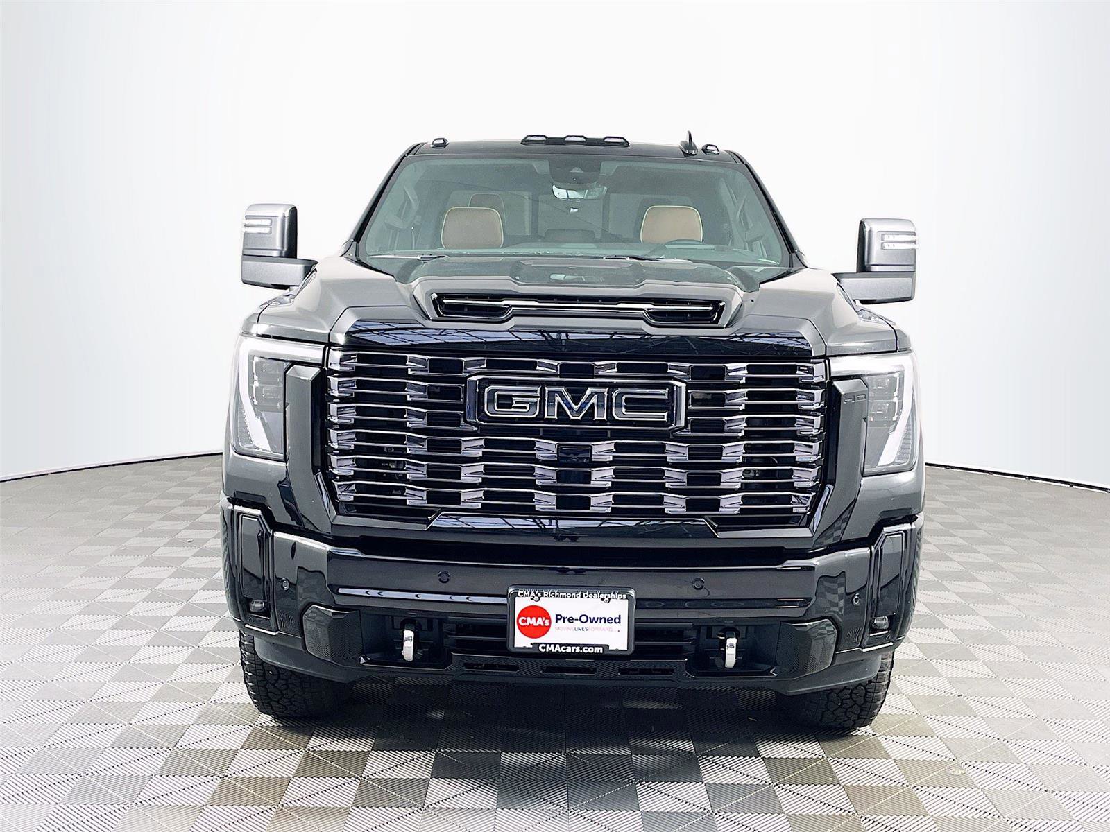 Used 2026 GMC Sierra 2500 Denali Ultimate AWD/4WD image 2