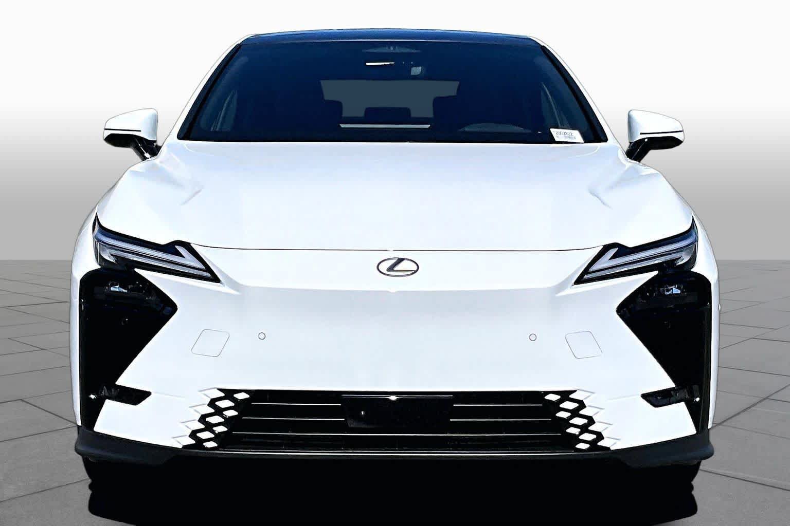 New 2026 Lexus ES 350e FWD image 3