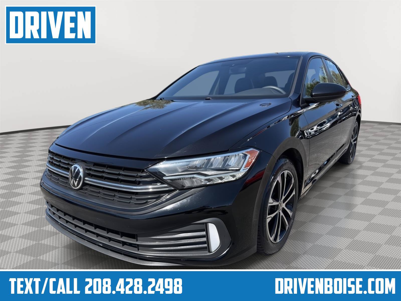 Used 2023 Volkswagen Jetta Sport FWD image 1
