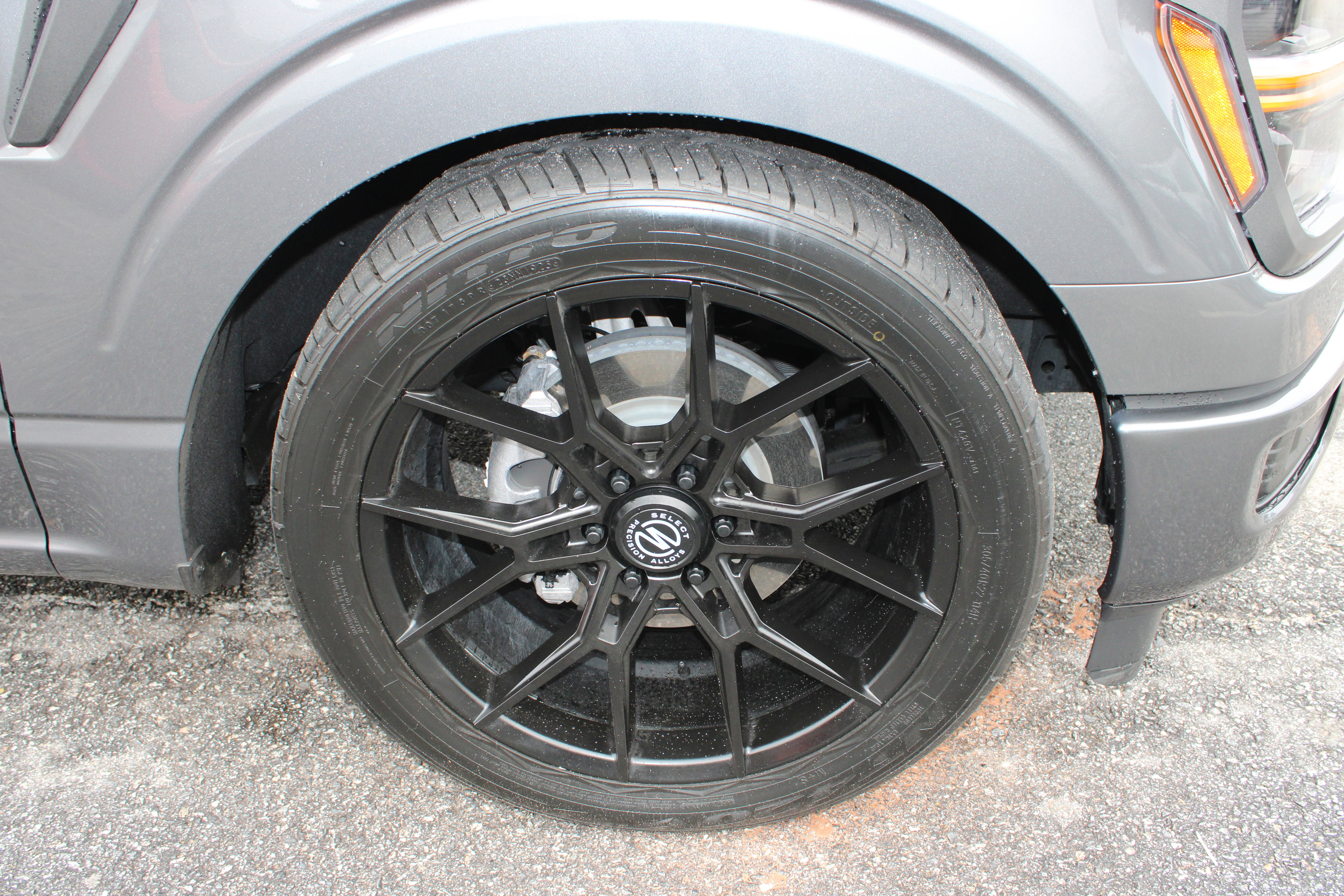 Used 2025 Ford F150 XL image 9