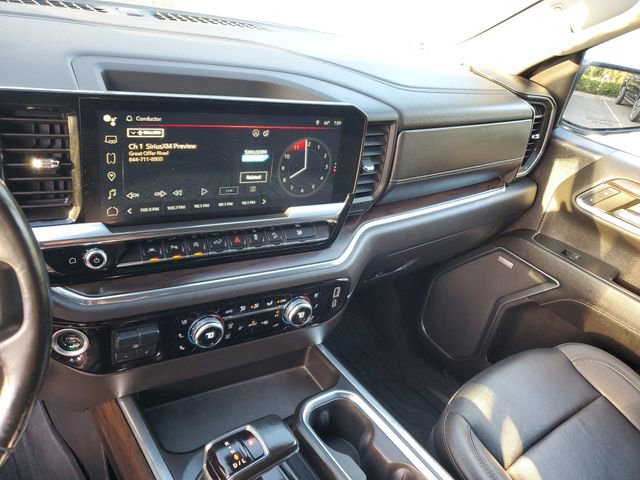 Used 2024 GMC Sierra 1500 SLT w/ SLT Premium Plus Package image 28