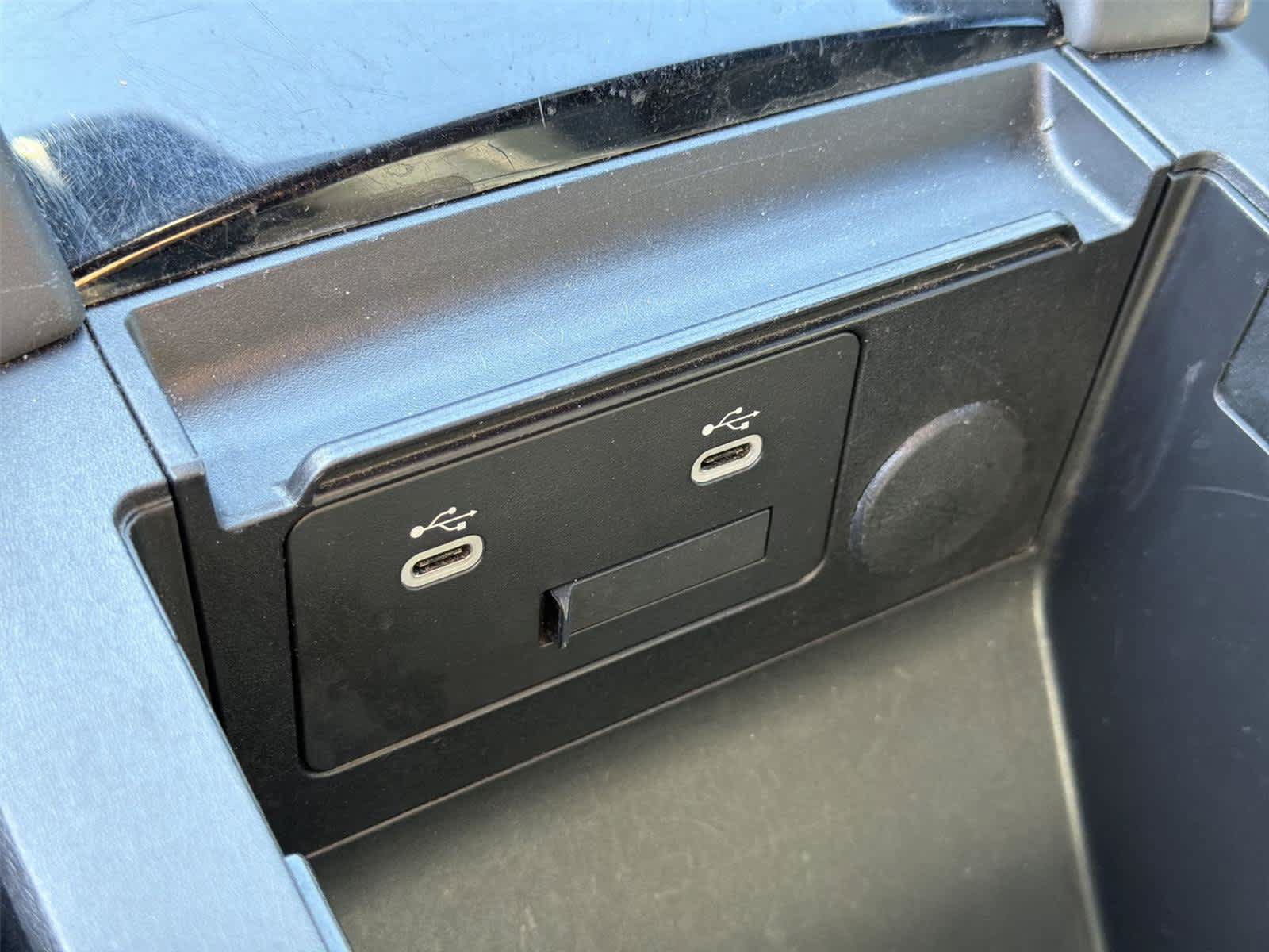 Used 2024 MAZDA MAZDA3 s FWD image 39