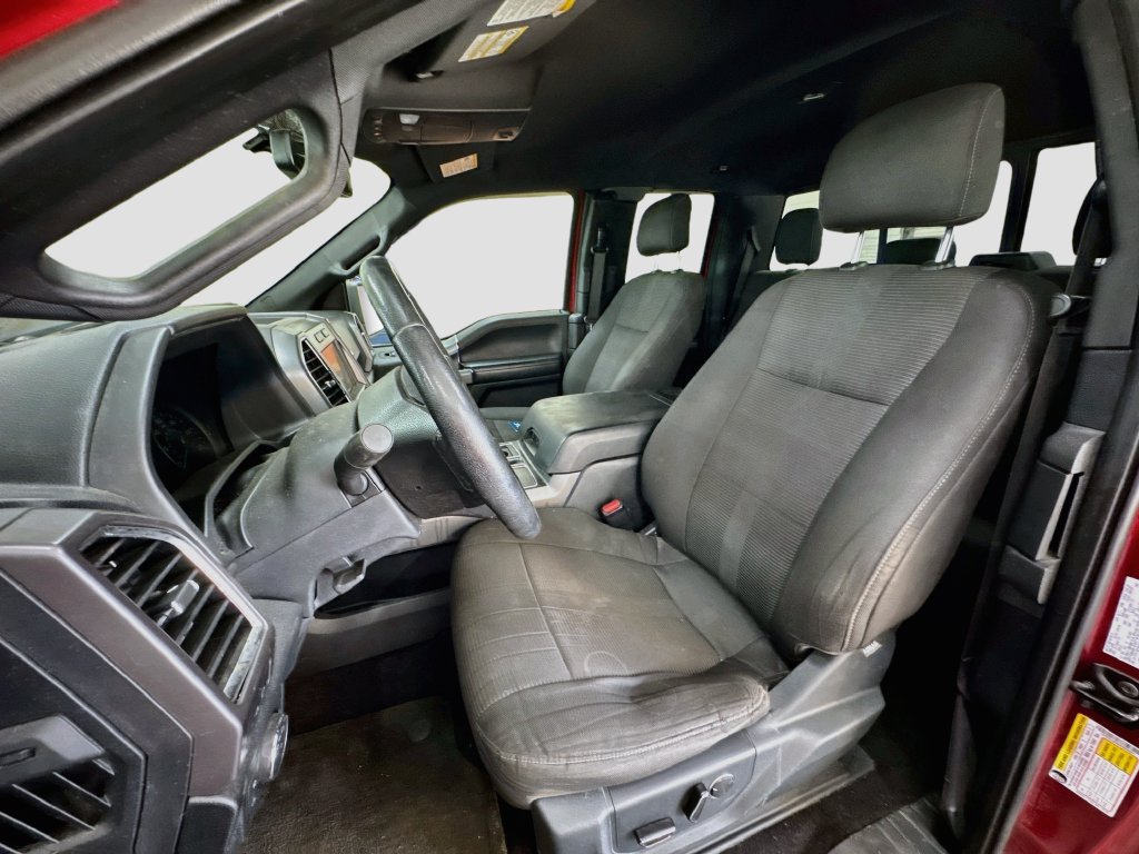 Used 2015 Ford F150 XLT w/ Equipment Group 302A Luxury AWD/4WD image 25