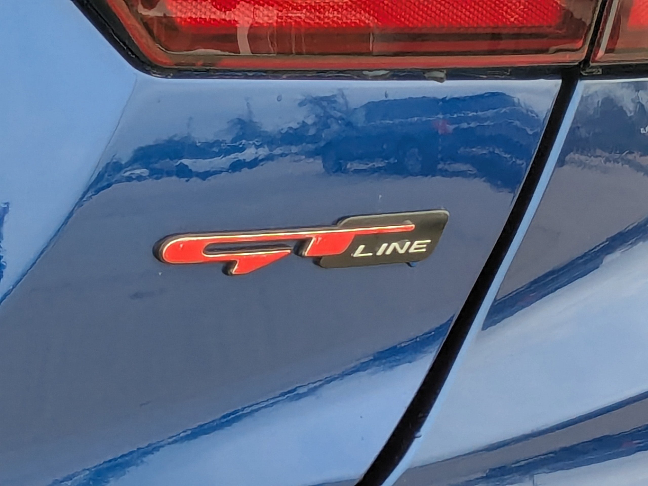 Used 2024 Kia Forte GT-Line w/ GT-Line Premium Package image 13