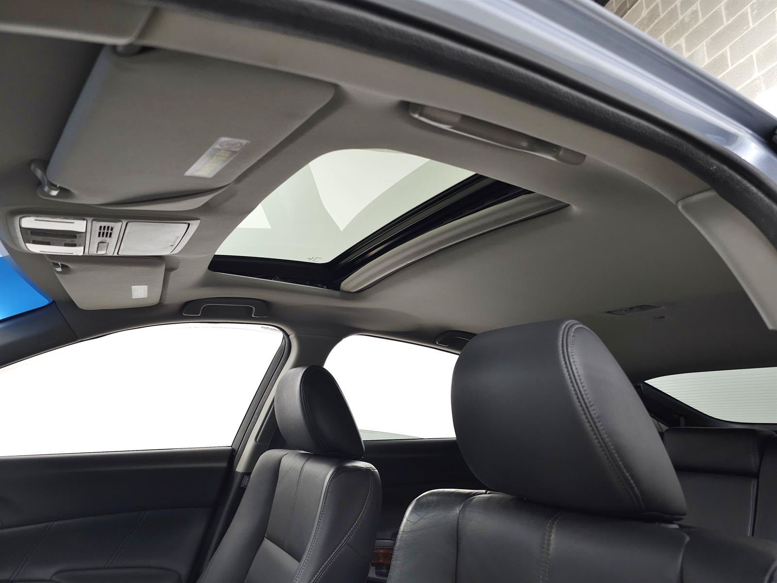 Used 2010 Honda Crosstour EX-L image 15