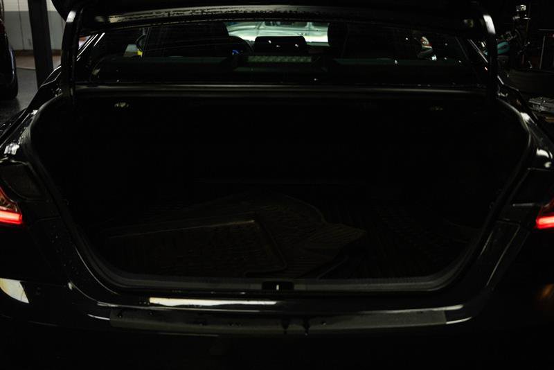 Used 2025 Toyota Camry SE w/ Multimedia Upgrade Package FWD image 7