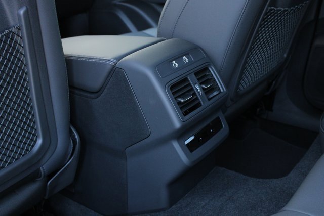 New 2025 Audi Q5 Premium Plus image 23