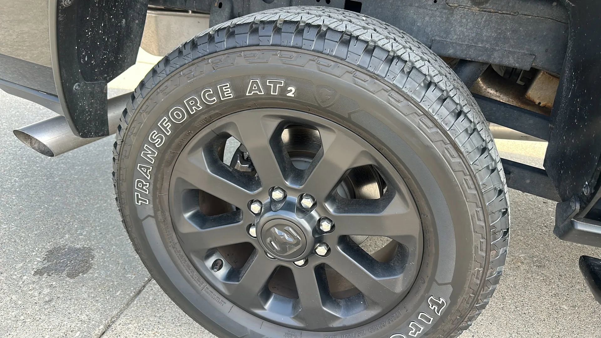 Used 2025 RAM 2500 Laramie AWD/4WD image 27