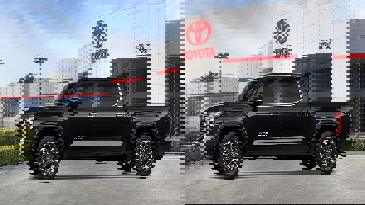 New 2026 Toyota Tundra Limited image 3